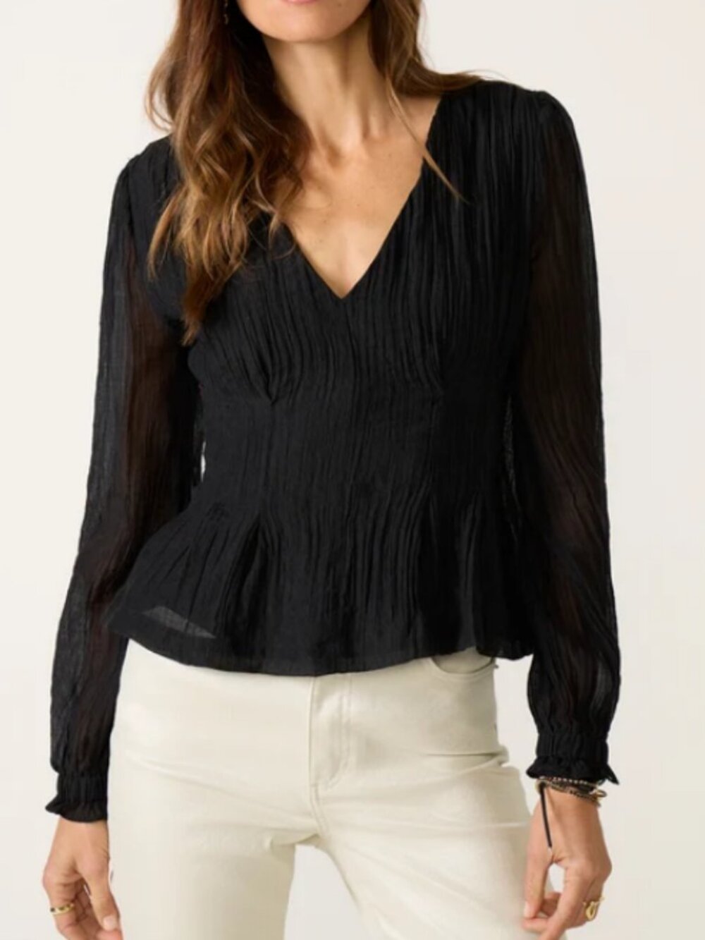 NEW! Evereve Tess Gathered Waist Blouse